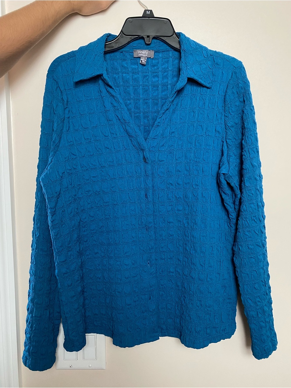 Ninety Women's Textured Long-Sleeve Button-Up Top in Teal Blue